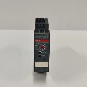 ABB CC-U/STD Universal analog standard signal converter 1SVR040000R1700 - Picture 1 of 7