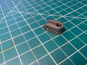 1/4" X 1/8" Snug Post Indicator Clamp For Dial Indicator Unthreaded - Picture 1 of 2