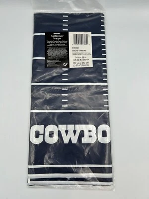 Cubierta de mesa de plástico Amscan Dallas Cowboys 54" x 96" azul campo de fútbol Foto 1 de 4