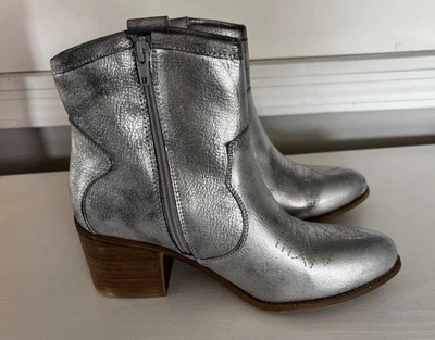 Dirty Laundry Unite Metallic Round Toe Zippered Cowboy Booties Womens Silver 8 - Image 1 of 4