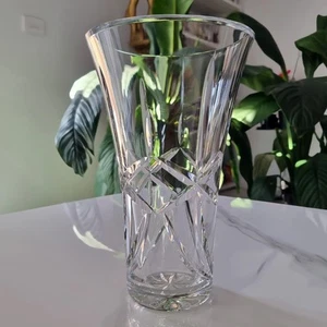 Vintage Royal Doulton Cut Glass Crystal Vase 20.5cm - Picture 1 of 13
