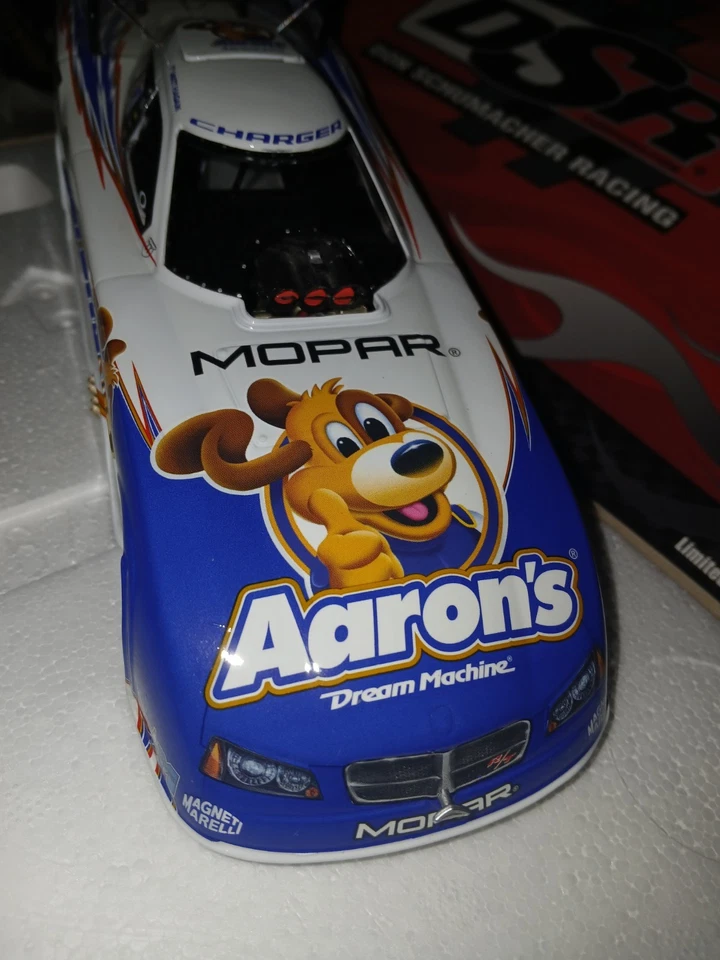 Action Matt Hagan DSR Aaron’s 2012 1.24 Dodge FunnyCar (MIB)). - Imagem 1 de 4