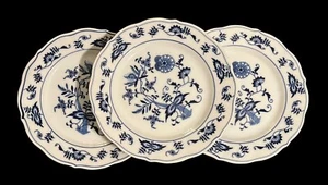 Set Of 3 Vintage Blue Danube China Blue Onion 6.75” Bread Plates Japan Excellent - Picture 1 of 4