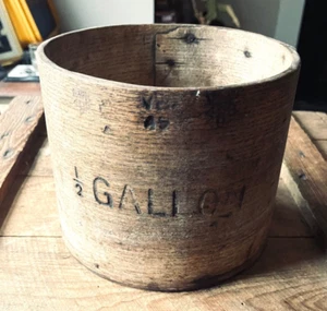Vintage Half 1/2 Gallon Bentwood Treen Grain Measure - Picture 1 of 9