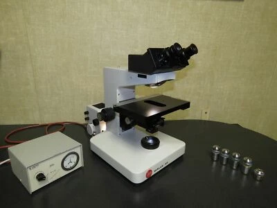 Microscopio Leitz Wetzlar Dialux 20 Torreta quíntuple con NPL FLUOTAR 63 40 25 10 4 Foto 1 de 4