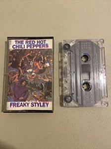 Cassette The Red Hot Chili Peppers, Freaky Styley, EMI-Manhattan E4-90617 Tested - Picture 1 of 2