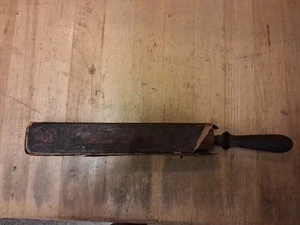 Antikes Rasiermesser braun Leder Hone Wetzriemen Vintage Friseurband - Bild 1 von 7