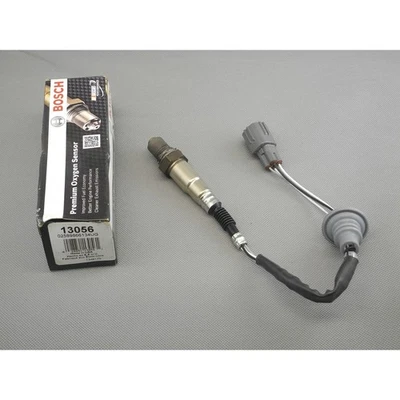 OE GENUINE Oxygen Sensor 13056 For 1996-1997 Geo Prizm Base 1.6L - Image 1 of 4