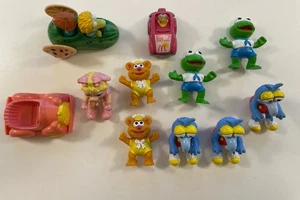 HA! LOTE DE 8 BEBÉS MUPPET VINTAGE 1986 PVC CON BONOS - Imagen 1 de 7