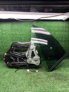 2008 15 Infiniti G37 Convertible Right Rear Passenger Window and Regulator Motor - Picture 1 of 11