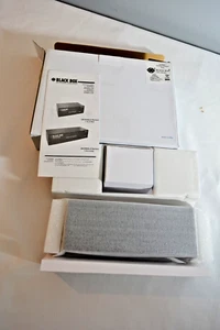 NUEVO Divisor de audio/vídeo Black Box AC650A-4 4 puertos ENVÍO GRATUITO - Imagen 1 de 9