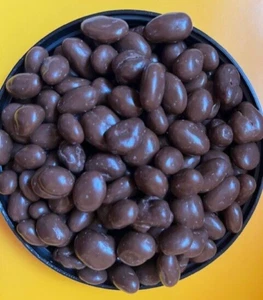 Gourmet MILK Chocolate Covered Raisins BULK CANDY- ONE POUND - Picture 1 of 3
