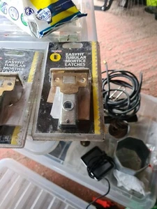 Acabado de latón TUBULAR MORTICE - Imagen 1 de 5