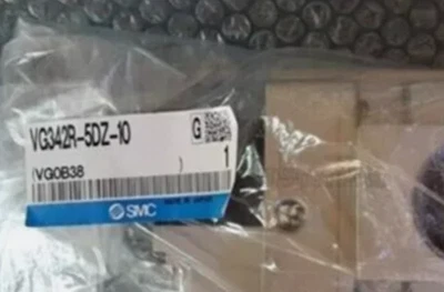 New SMC VG342R-5DZ-10 Solenoid Valve - Image 1 of 4