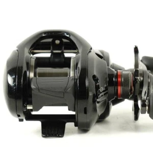 Shimano 17 scorpion DC 100hg Right Baitcasting Reel 7.2:1 Good Condition Working - Picture 1 of 7