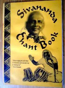 Sivananda Chant Book. Sivananda Yoga Vedanta Centre, London SW15, undated, 1993+ - Picture 1 of 3
