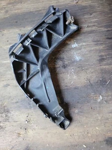 AUDI OEM 08-15 TT Quattro Rear Bumper-Guide Left 8J0807453B - Picture 1 of 2