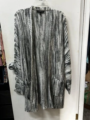 Lane Bryant Loose Knit Cardigan Grey’s 1X 2X 18/20/22 - Image 1 of 4