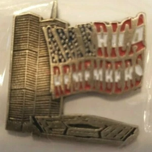 PIN CONMEMORATIVO "AMÉRICA RECUERDA" TORRES GEMELAS - Imagen 1 de 1