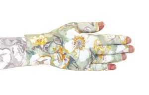 CYNTHIA Graduated Compression Glove by LYMPHEDIVAS, ANY SIZE & LEVEL, New - Picture 1 of 4