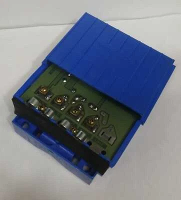 Miscelatore da palo a 2 vie VHF-UHF 2 USCITE 7ohm Emme Esse 83102CE - Immagine 1 di 2