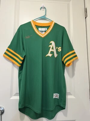 nike oakland athletics reggie jackson jersey Men Sz M - Image 1 of 4