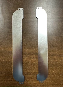 Neue 15,6 Zoll Halterungen für schmale Rahmenschirme ohne Schraublöcher - Bild 1 von 4