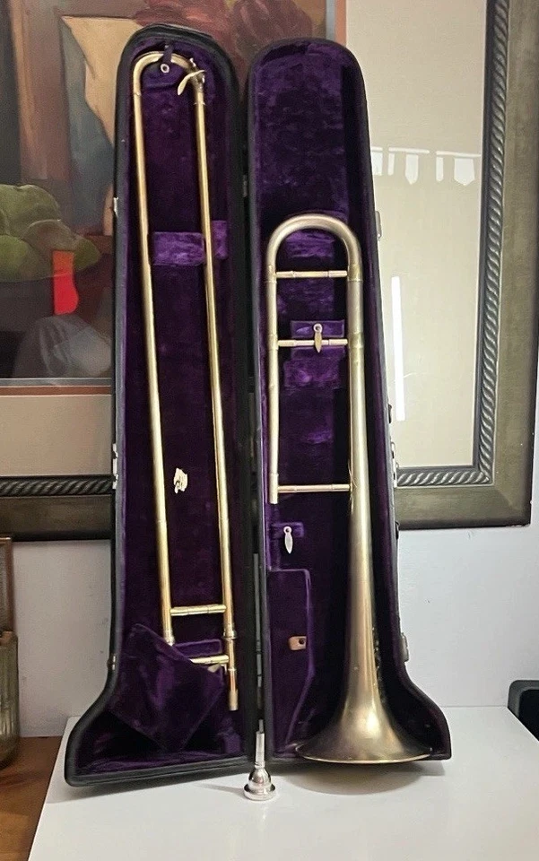 Frank Holton 1925 Revolution Trumbone Foto 1 de 4