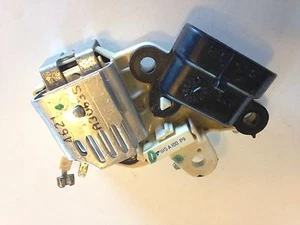 DELCO OEM REGULATOR FOR CHEVY GMC 99-03 FITS LESTER 8237, 8241, 8247, 8273 -D200 - Picture 1 of 2