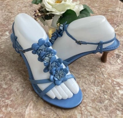 Bisou Bisou Michele Bohbot Women's Floral Blue Leather Heel Sandals Size 8M EUC! - Image 1 of 4