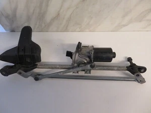 BMW 1 SERIES F20 FRONT WIPER MOTOR 7267504 2012-2015 AMS1445 - Picture 1 of 9