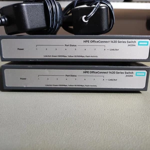 Switch HPE 1420 JH329A OfficeConnect 8 Gigabit porte non gestito Unmanaged - Zdjęcie 1 z 6