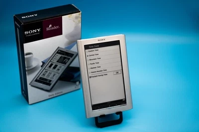 *RARO* Sony Daily Edition PRS-950 2 GB, Wi-Fi + 3G, 7 pulgadas - plateado Foto 1 de 4