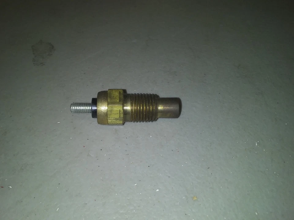 Unidad de envío AMC/Rambler 1959-1963 a toda temperatura del agua Foto 1 de 1