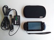 Console Sony PSP + Chargeur + Carte mémoire + Housse !!!!