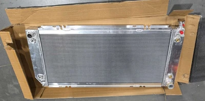 Radiator For 88-00 1994 1999 Chevy C/K Truck 1500 2500 3500 Tahoe Yukon Suburban - Image 1 of 4