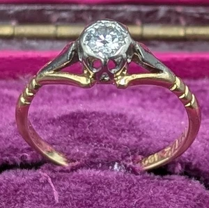 18ct Yellow Gold And Platinum Diamond Solitaire Ring UK Size K 1.97g - Picture 1 of 14