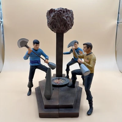 Juego de estatua Star Trek Amok Time Kirk Spock Dr McCoy Diamond Select Toys 2007 CBS Foto 1 de 4