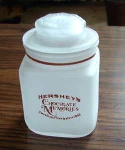 HERSHEY'S CHOCOLATE MEMORIES MATTIERGLAS KLEINES GLAS MIT DECKEL - Bild 1 von 3