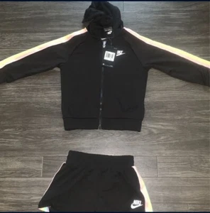 Children Clothing - Picture 1 of 2