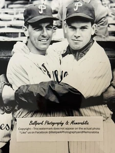 Robin Roberts & Curt Simmons Philadelphia Phillies Whiz Kids Unsigned 8x10 Photo - Picture 1 of 1