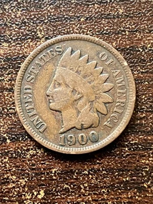1900 p Indian head cent a very fine coin  ,plus a surprise - Image 1 of 2