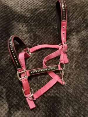 New w/defects no tags, Nylon Pink Halter w/Black & Silver studs, Full Horse - Image 1 of 4