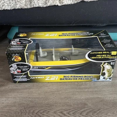 Bass Pro Shops Nitro Z21 Radio Control RC Fishing Boat New Sealed B1176 2.4 GHz - Image 1 of 4