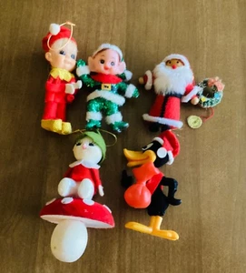 Vintage-(5) Skurriler Weihnachtsschmuck-Elf-Knee Hugger-Donald Duck-Weihnachtsmann-etc - Bild 1 von 5