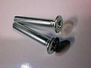 SF106401 Door Lock Striker Plate Pozi Screws x2 Defender 90 110 130 MXC9689 - Picture 1 of 1