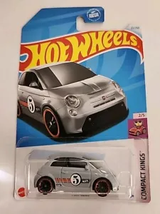 Hot Wheels COMPACT KINGS Edition 2/5 Fiat 500e 22/250 Silver - Picture 1 of 3