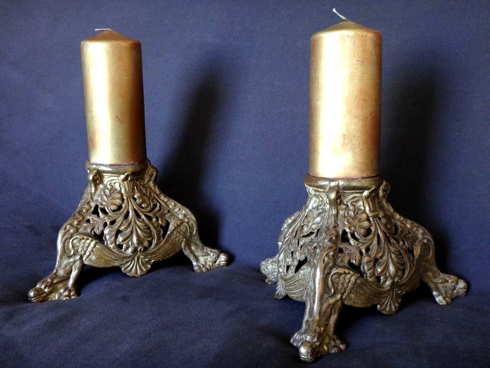 Ancienne paire de bougeoir en bronze église Old religious candlestick XIX - Photo 1/3