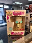 Funko Pop! GIR (Robot) - Hot Topic (Exclusive) #276 Minor Damage W/PROTECTOR