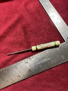 Vintage Pocket Screwdriver, Pete’s Produce Plus Nutrena and Kent Feeds. - Picture 1 of 5